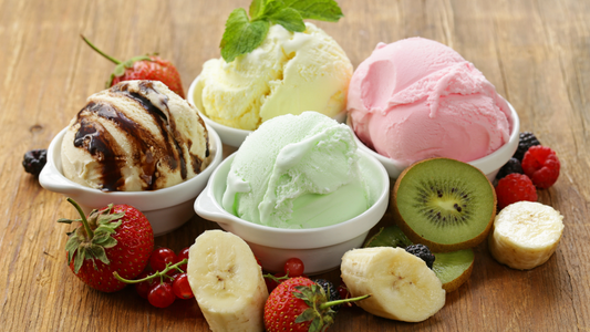 3 Recettes de Glaces Maison pour Rafraîchir ton Bouledogue Français cet Été